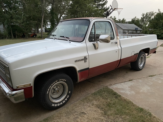 square body chevy aftermarket radio