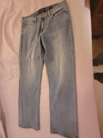 Lucky Brand size 10/30 Cropped Woman's Jean - Nex-Tech Classifieds