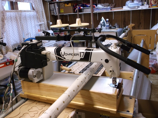 Hinterberg 17in-wide Stretch Quilting Frame