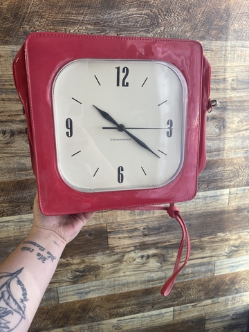 Vintage Clock Handbag with Working Clock (green) | Boutique Trukado -  Boutique Trukado