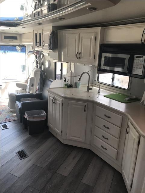 2003 Gulf Stream Friendship 40’ diesel motorhome - Nex-Tech Classifieds