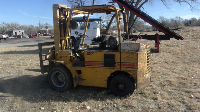 Allis Chalmers Forklift - Nex-Tech Classifieds