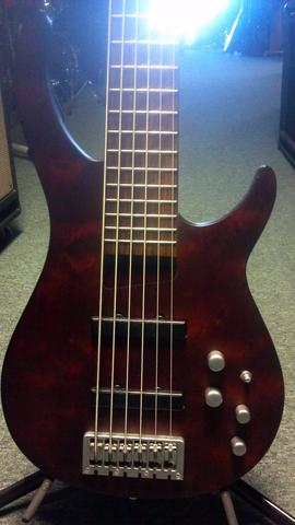 rogue bass guitar 6 string