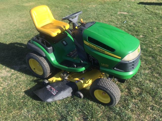 La130 john 2024 deere mower