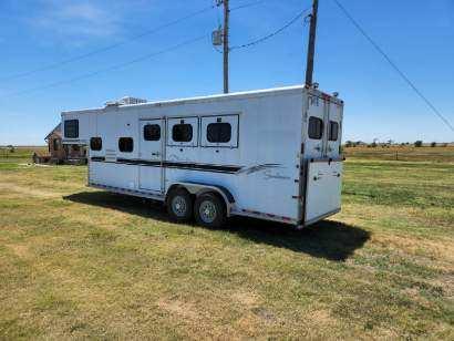 2000 Sundowner LQ Horse Trailer - Nex-Tech Classifieds