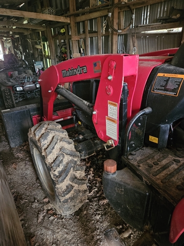 Mahindra 4035 HST Tractor - Nex-Tech Classifieds