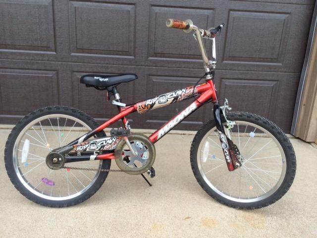 Magna ripclaw store 20 inch bike