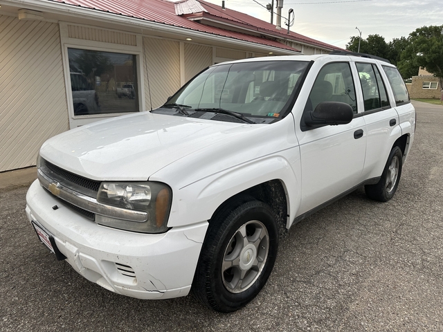 2007 Chevrolet Trailblazer LS Sport Utility 4D Locally owned - Nex-Tech ...