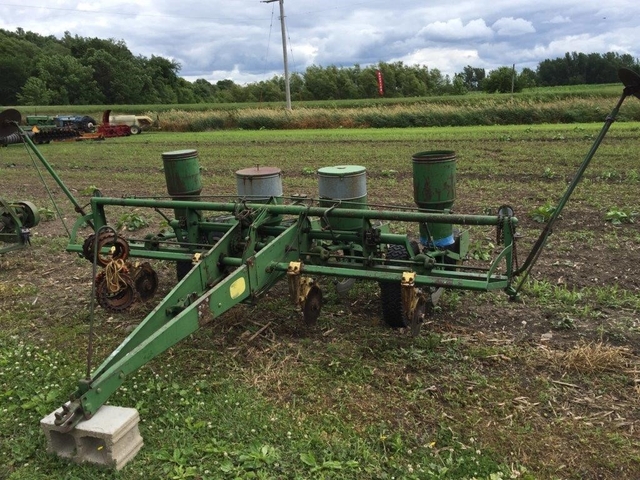 Want To Buy A John Deere 494a Planter Nex Tech Classifieds 1223