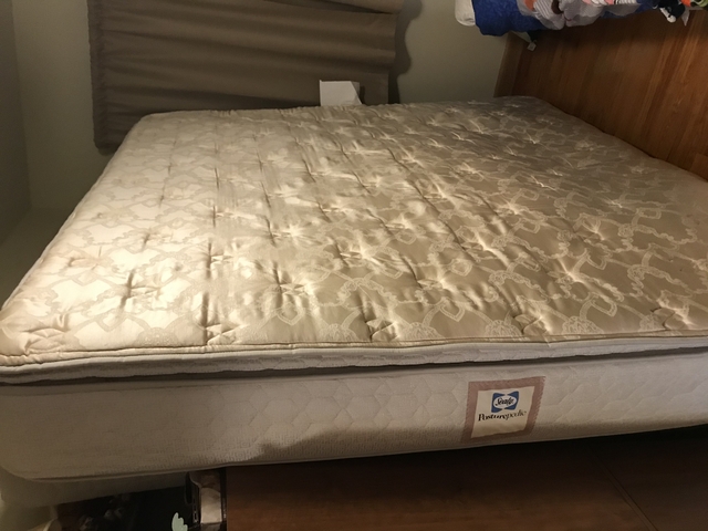 Sealy King size mattress - Nex-Tech Classifieds