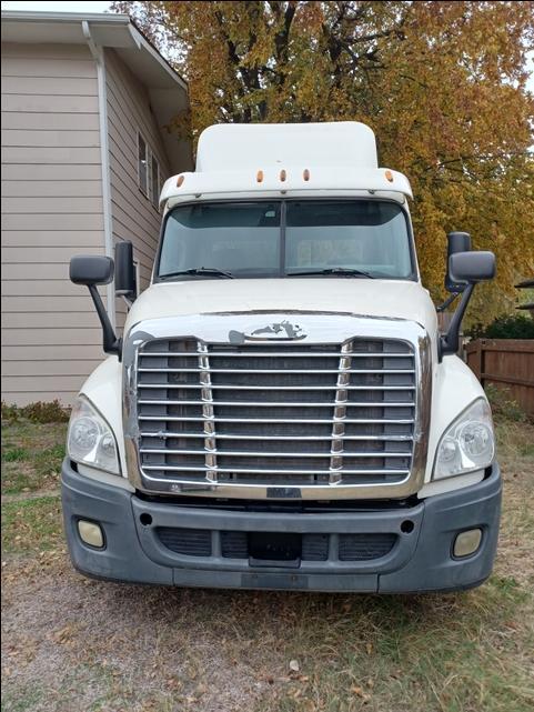 2012 Cascadia Freightliner - Nex-Tech Classifieds