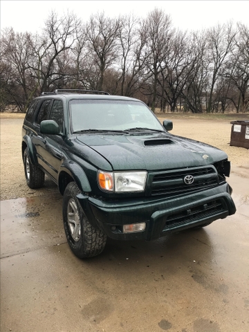 2000 Toyota 4Runner (front end damage) - Nex-Tech Classifieds