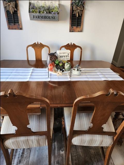 kitchen table and matching buffet