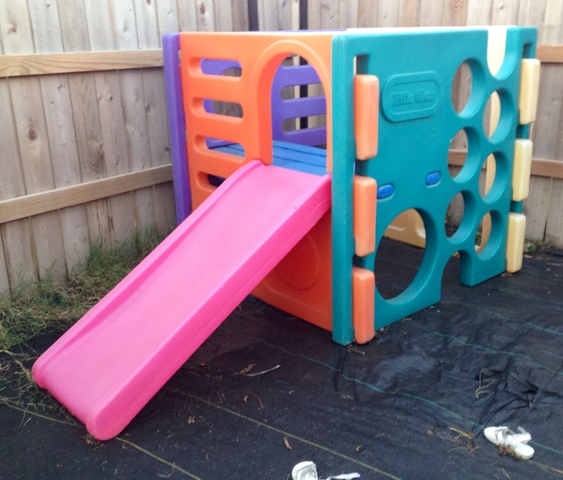 little tikes outdoor play gym