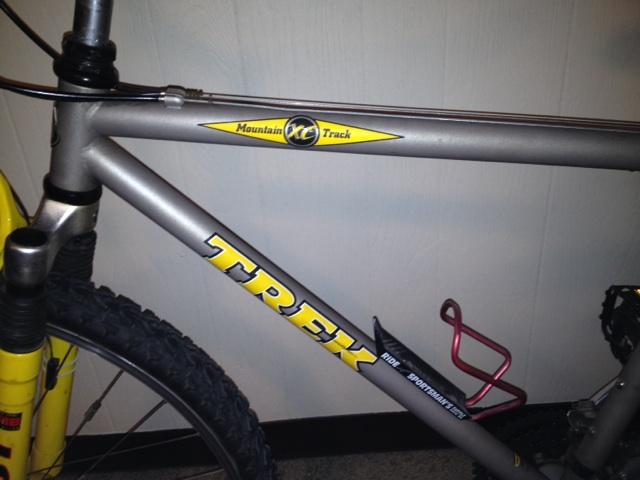 trek mountain track 830 price