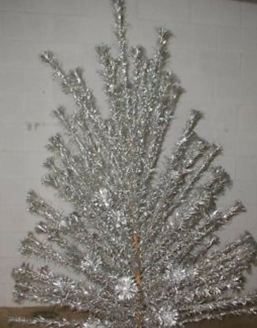 aluminum christmas tree with color wheel