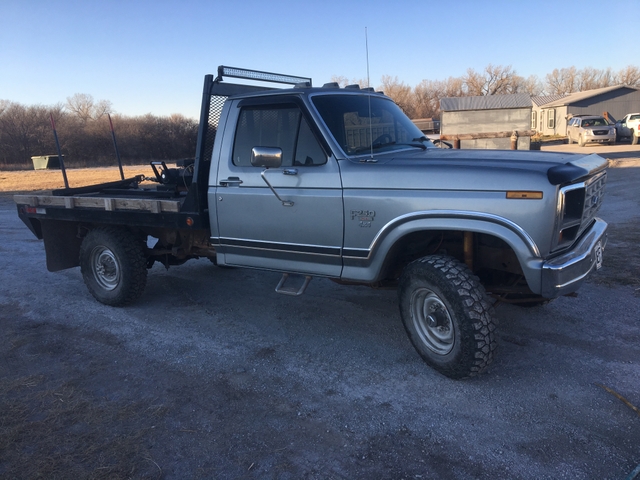 1986 Ford F-250 with flat bed/bale spike bed - Nex-Tech Classifieds