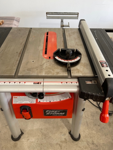 Black & Decker Firestorm Used Full Size Table saw. for Sale in