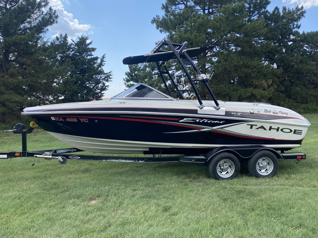 Tahoe Q7i Boat - Nex-Tech Classifieds