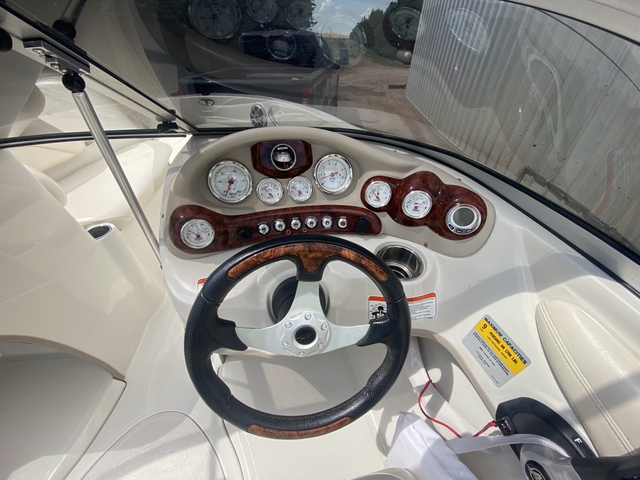 Tahoe Q7i Boat - Nex-Tech Classifieds