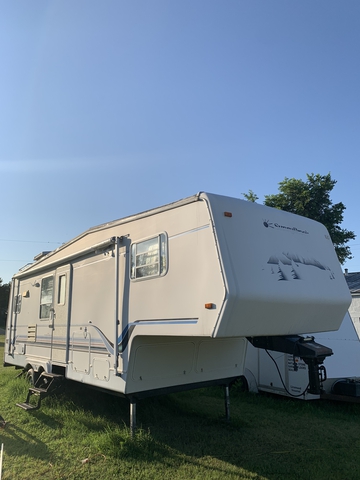 2000 Sunnybrook 5th wheel camper - Nex-Tech Classifieds