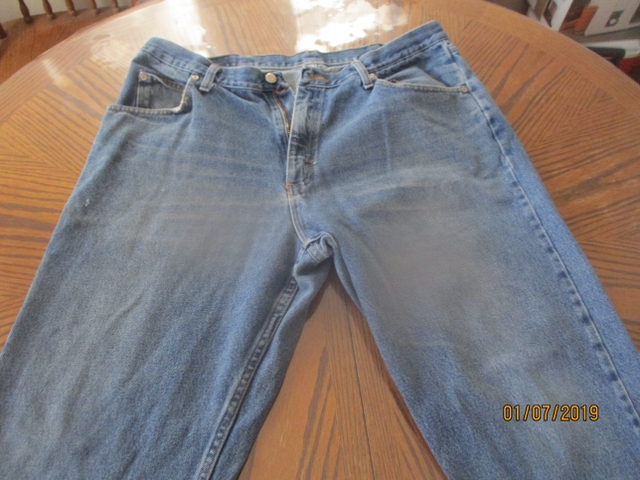wrangler jeans - Nex-Tech Classifieds