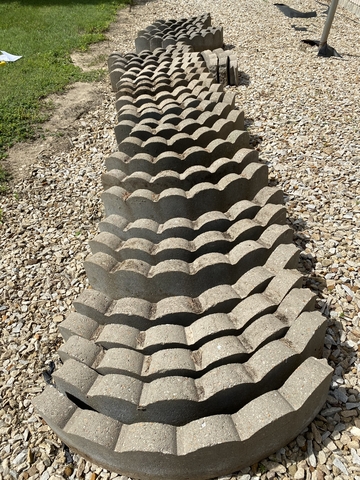 Cement scalloped curved edger blocks - Nex-Tech Classifieds