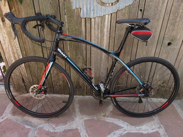 Giant Anyroad 2 Men S Large Gravel Bike Must See Nex Tech Classifieds