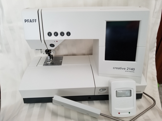Pfaff Creative 2140 Computerized Sewing / Embroidery Machine - Nex-Tech  Classifieds