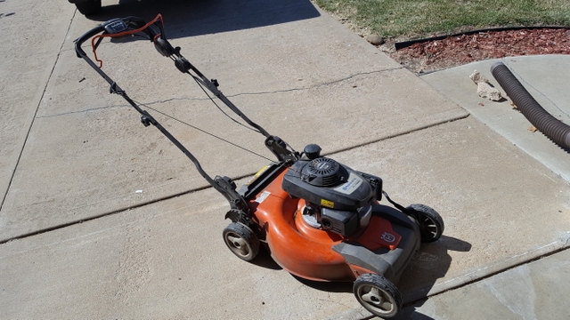 Husqvarna awd best sale mower honda engine