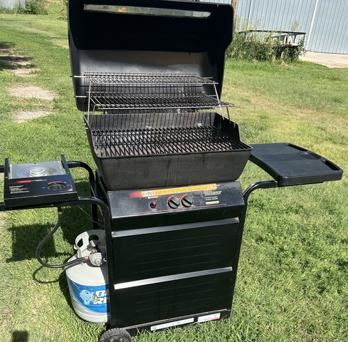 Propane BBQ Grill - Nex-Tech Classifieds