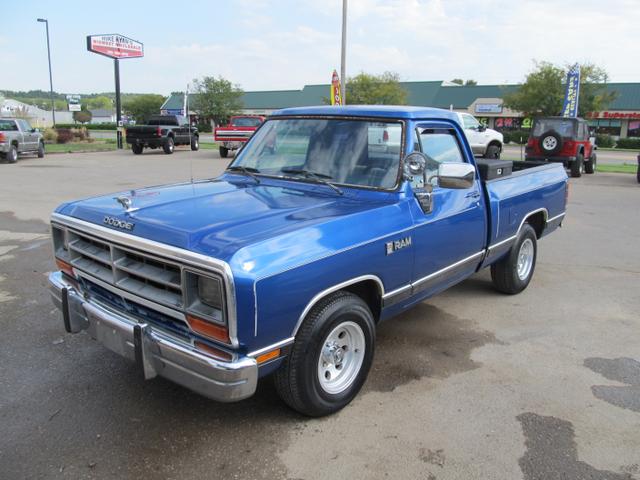 1990 Dodge D150 - Beautiful, RUST FREE, Classic Truck! - Nex-Tech ...