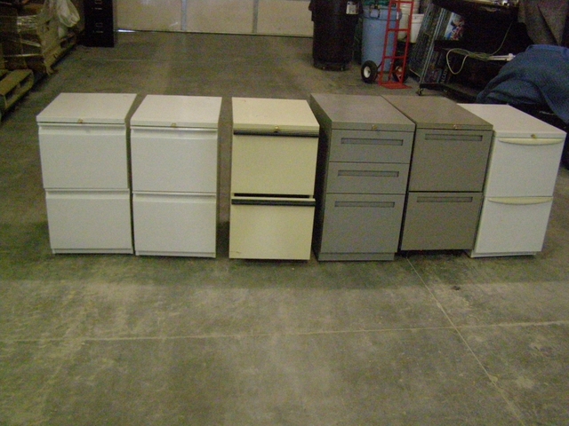 Two Drawer File Cabinet On Wheels Nex Tech Classifieds