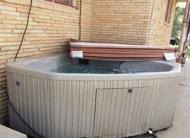 Tristar Triangular Spa Hot Tub Nex Tech Classifieds