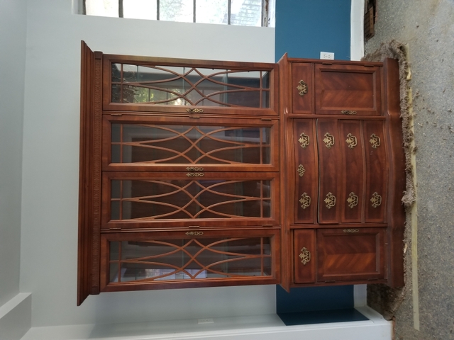 Large 4 Door Hutch China Curio Cabinet Nex Tech Classifieds