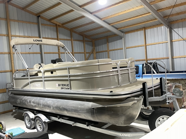 2021 Lowe Pontoon - Nex-Tech Classifieds