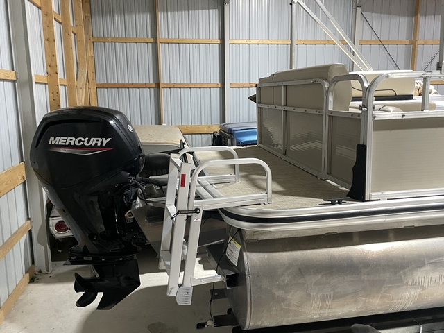 2021 Lowe Pontoon - Nex-Tech Classifieds