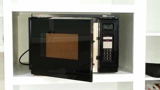 Jenn-Air Microwave, large - Nex-Tech Classifieds