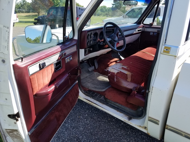 Sold 1987 Chevy K10 4x4