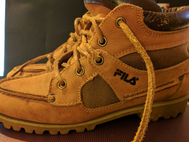 fila hiking