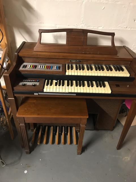 Organ For Sale >> Baldwin Funster Organ For Sale Organ For Sale >> Baldwin Funster Organ For Sale