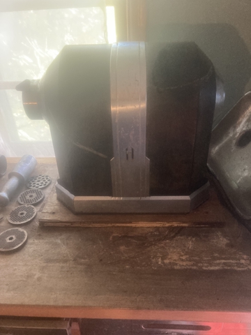 Antique metal meat grinders - Nex-Tech Classifieds