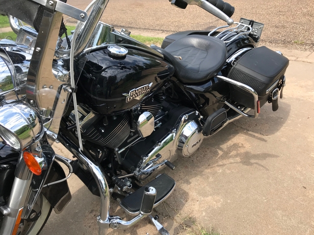 road king no bags