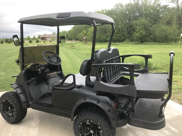 KANSAS CITY CHIEFS SPECIAL EDITION GOLF CART. - Nex-Tech Classifieds