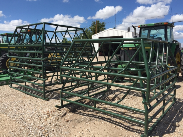 New Big Round Bale Feeders Green 775 00ea At 4qty Ea Nex