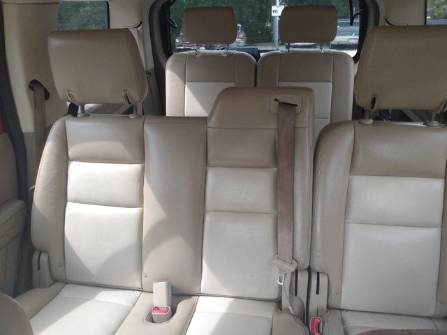 2010 Ford Explorer with 3rd row seating Nex Tech Classifieds