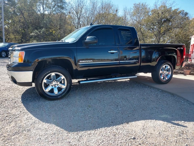 2013 GMC Sierra SLE 1500 Ext Cab Nex Tech Classifieds