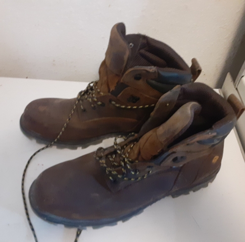 SIZE 13 EW WOLVERINE STEEL TOE BOOTS - Nex-Tech Classifieds