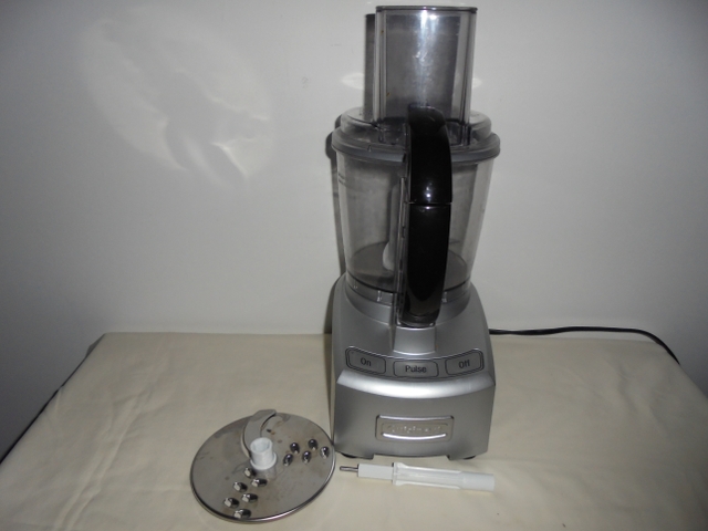 Cuisinart MFP-107BK 7-Cup Food Processor MFP-107BK