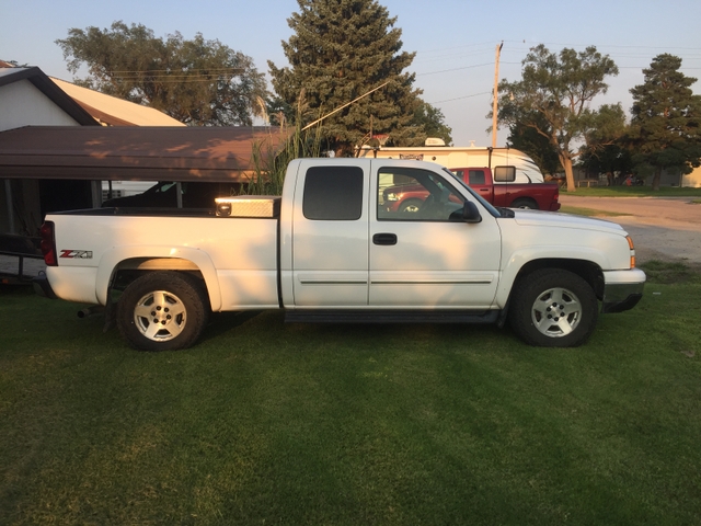 Price Reduced!! 2006 Chevrolet Z71 - Nex-tech Classifieds